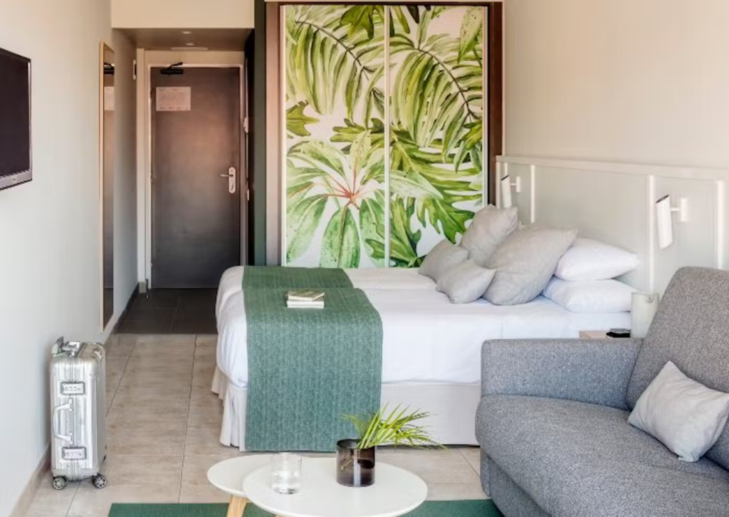 AQUA Hotel Bertran Park - Chambres