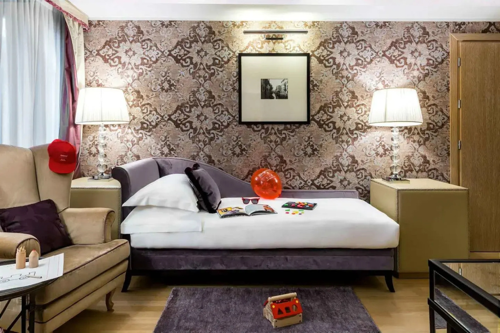 Family Connecting room