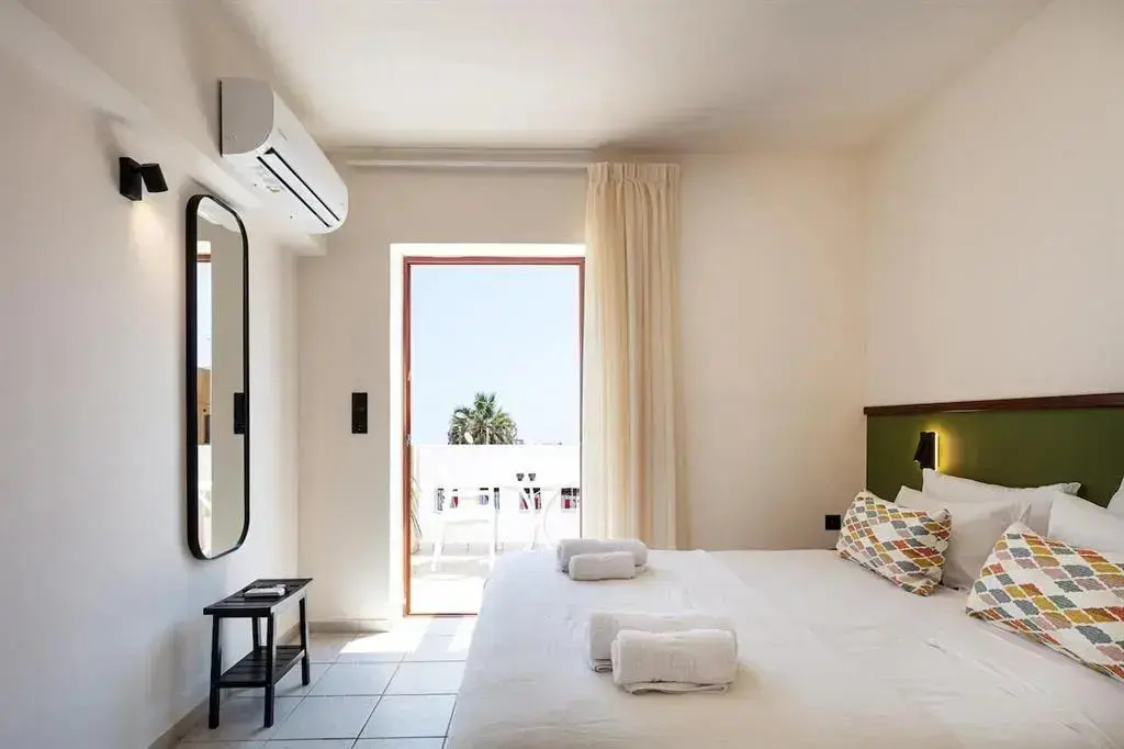 Superior Apartment with Side Sea view