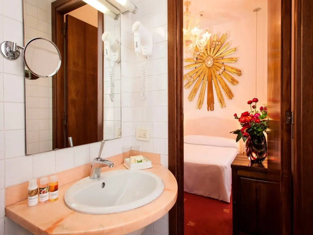 Hotel Columbia - Chambres