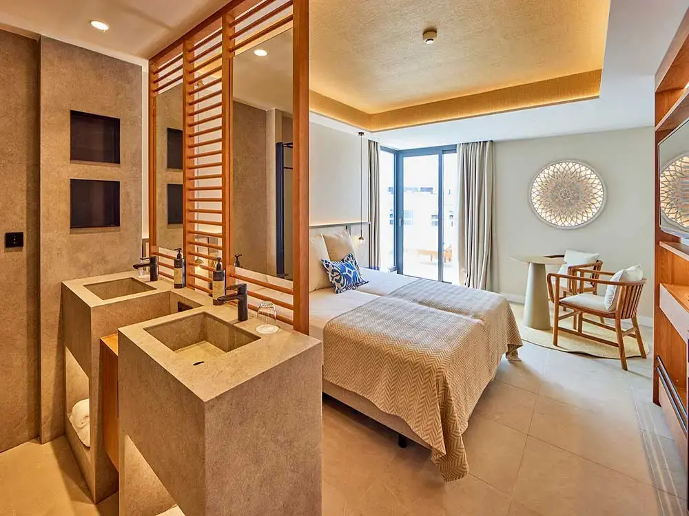 Private Pool Double Junior Suite with partial sea view (full double bed)