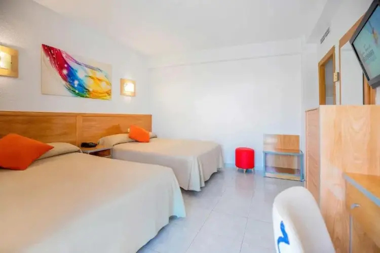 Quadruple room