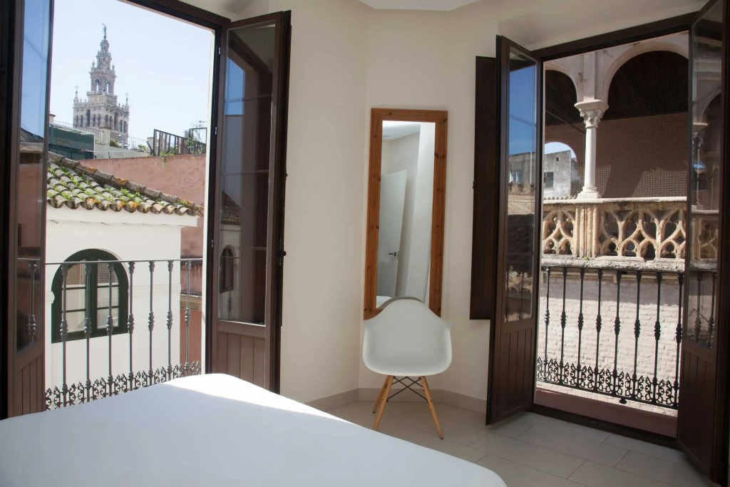 Guzman El Bueno Suites - Chambres
