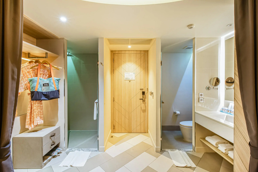 Номер SIS On The Hill (No View) в The SIS Kata Resort — Adult Only