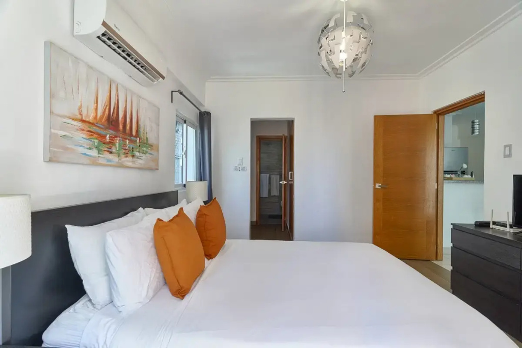 Executive Deluxe Plus Double Apartment (full double bed)