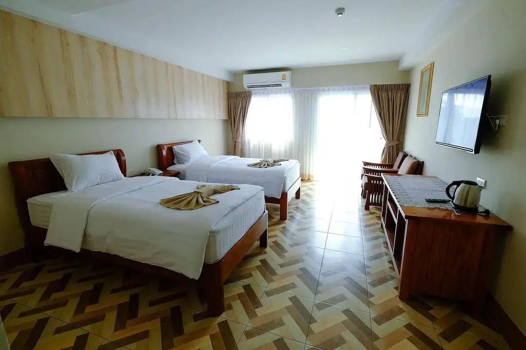 Standard Double room (twin beds)