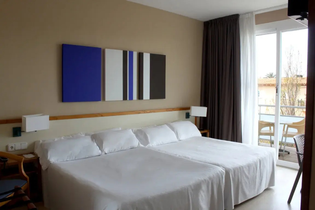 Subur Maritim Hotel - Chambres