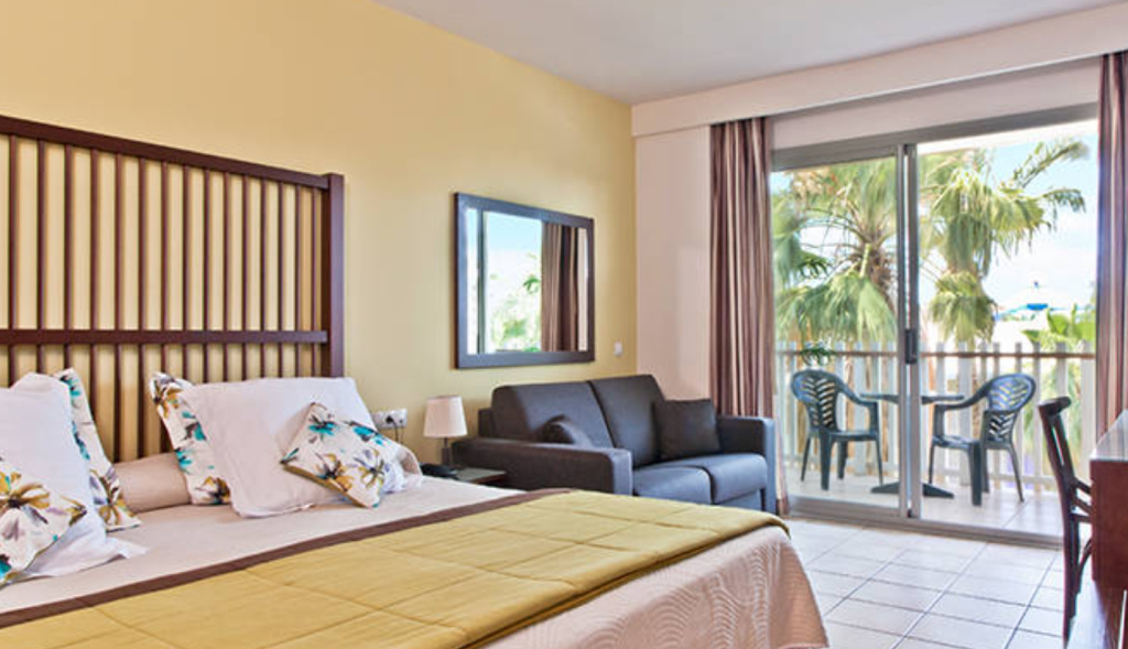 Standard Double room (full double bed) (bed type is subject to availability)