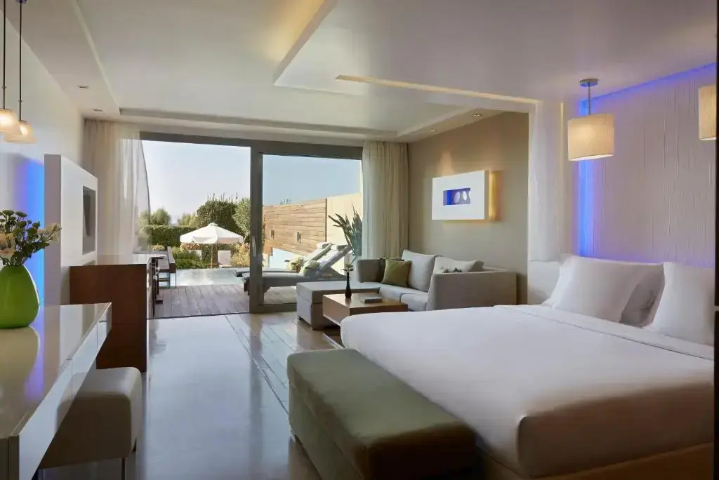 With Private Pool with Garden Double Elite Suite (full double bed)