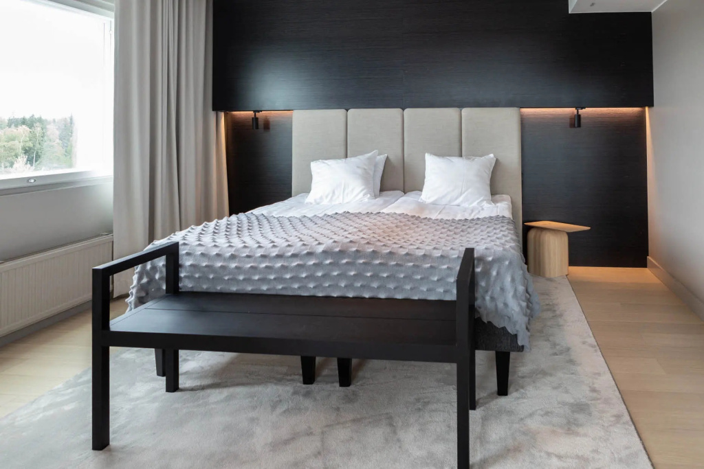 Master Double Suite (full double bed)