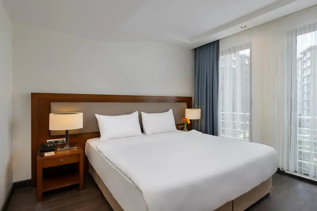 Deluxe Double room, king size bed, full double bed room photo 1