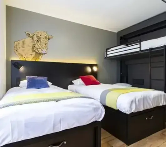 Family Quadruple room