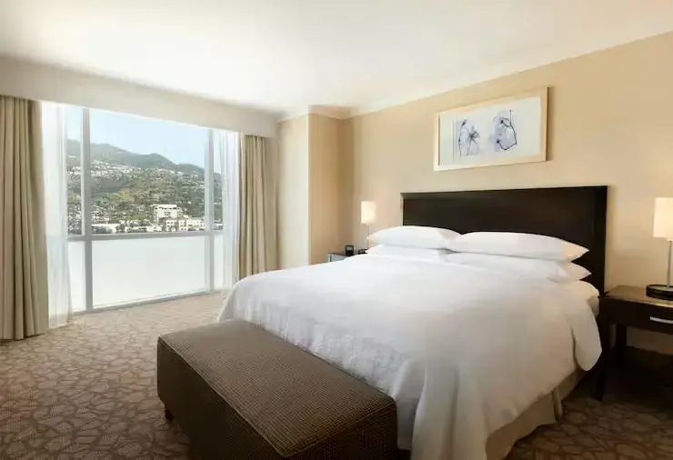 Embassy Suites Los Angeles - Glendale - Chambres