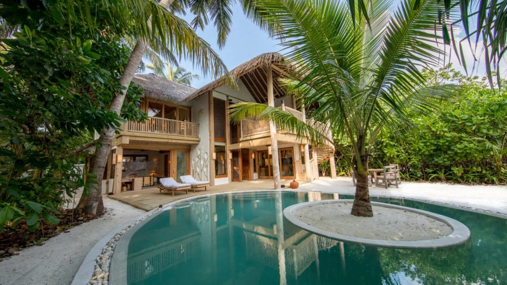 Residence with Pool Crusoe с 2 комнатами в Soneva Fushi