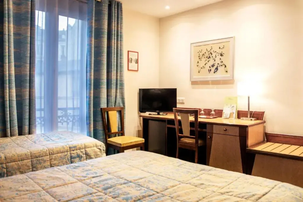 Hôtel Terminus Montparnasse 122