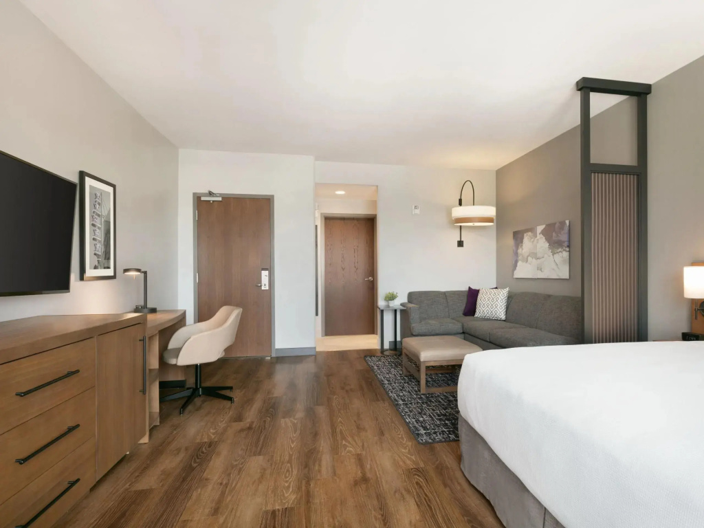 Accessible Tub room