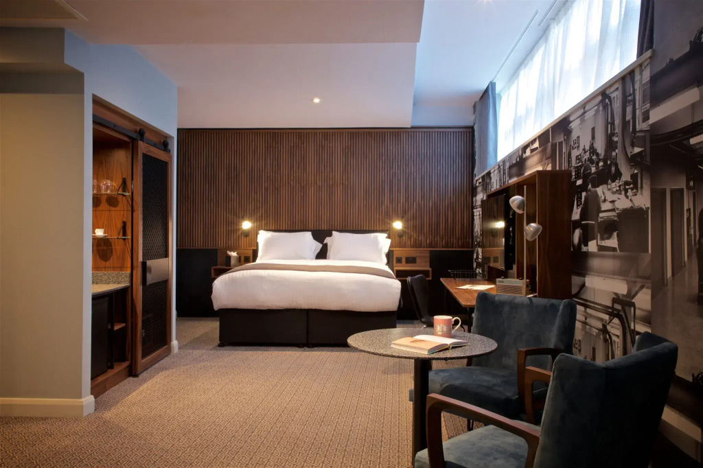 Best Double Junior Suite (full double bed)