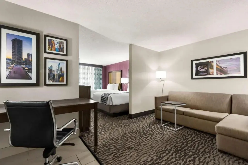 La Quinta Inn & Suites by Wyndham Newark - Elkton - Chambres