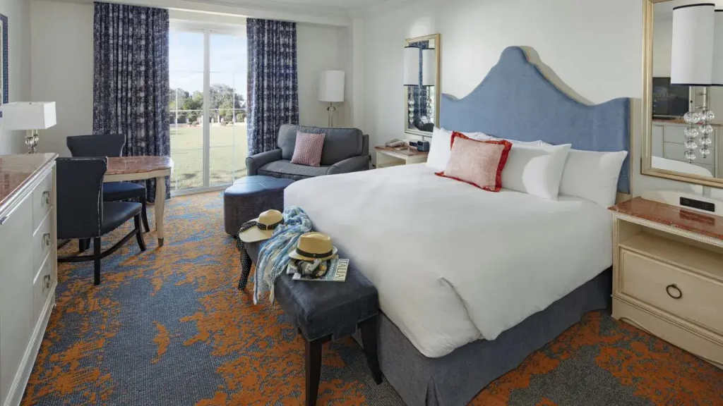 Universal’s Loews Portofino Bay Hotel - Chambres