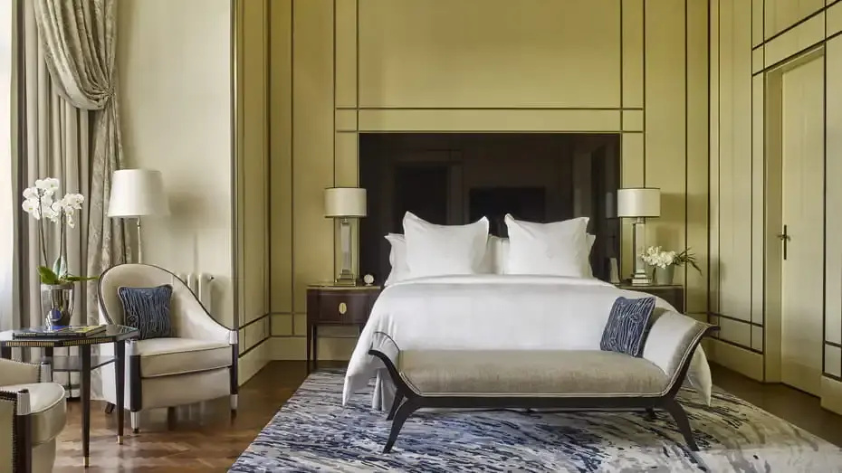 Budapest Royal Double Suite (full double bed)