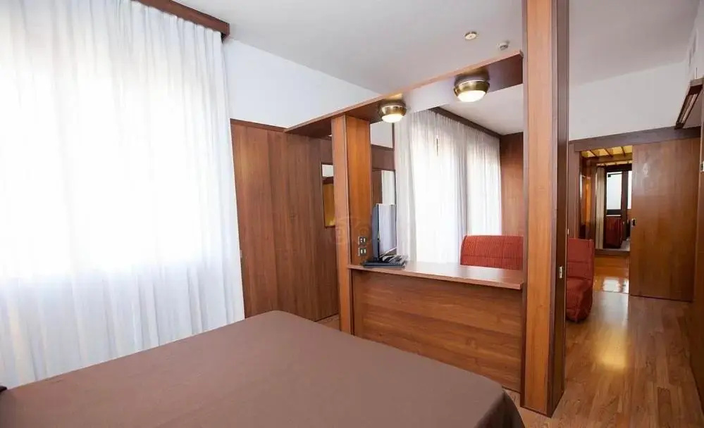 Grand Hotel Elite - Chambres