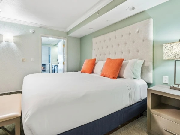 Fireplace Double Suite with bay view (full double bed)