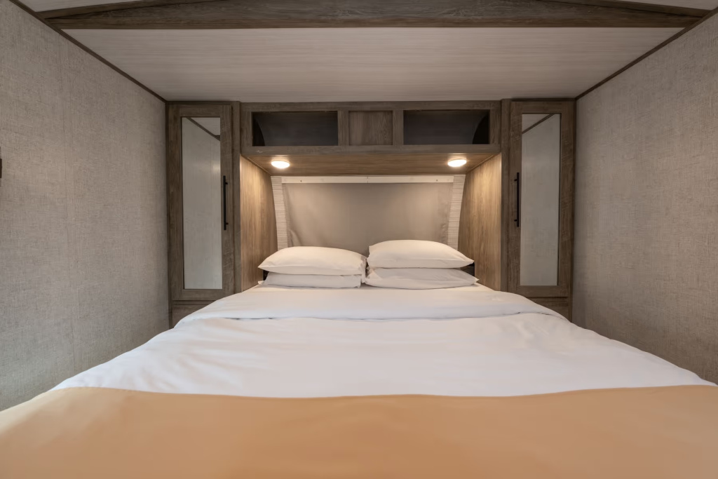 Premium for Families Double Campers (full double bed)