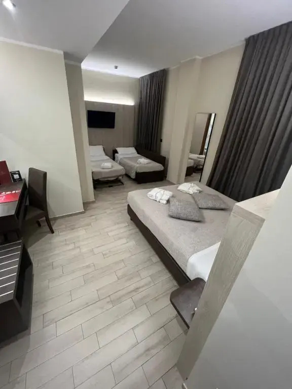 Hotel Diplomatic - Chambres