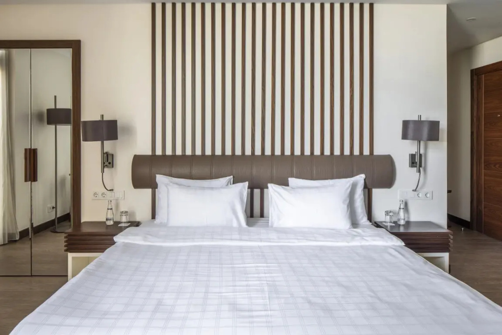 Standard Double room with garden view (full double bed)