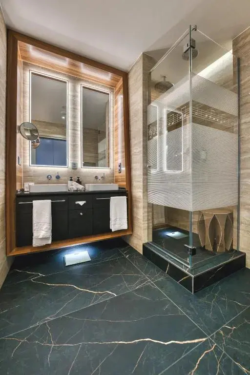 Hotel Schweizerhof Luzern - Chambres