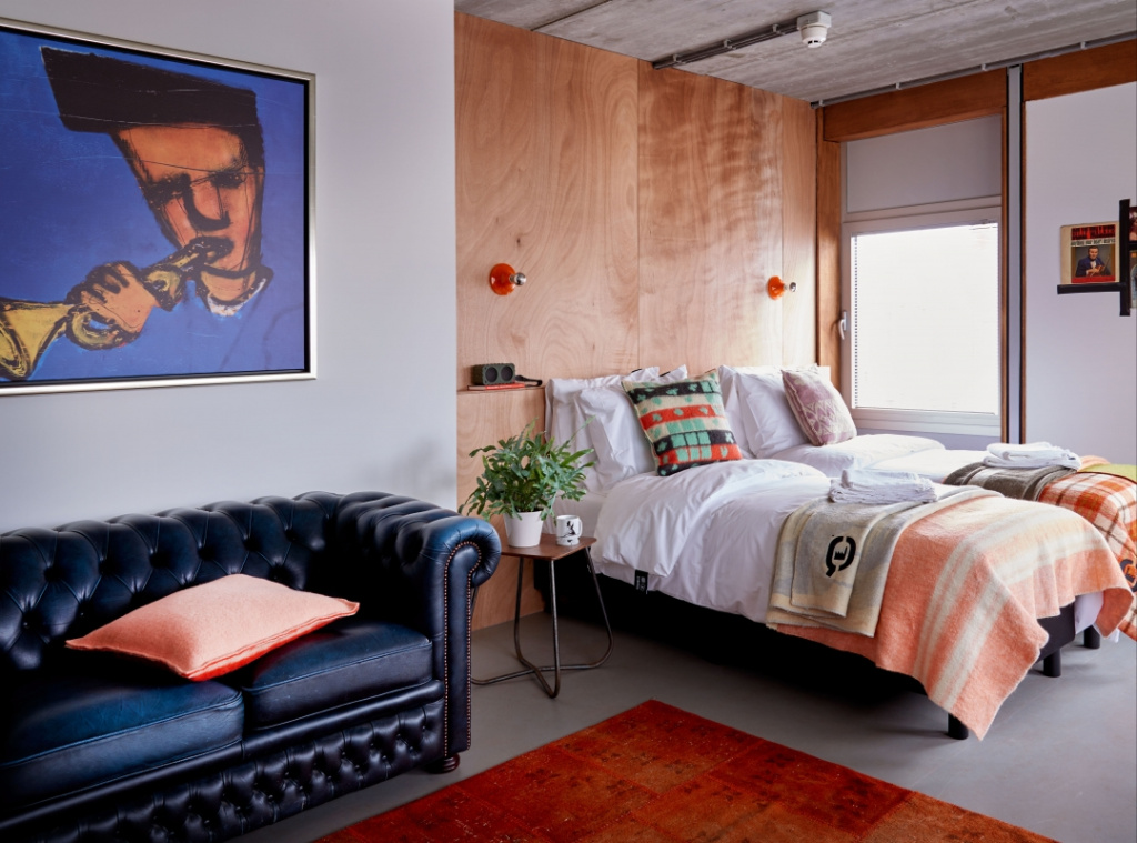 Superior room