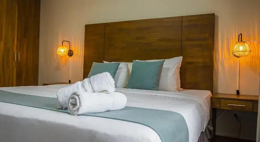 Majestic City Suites & Beach Hotel - Chambres