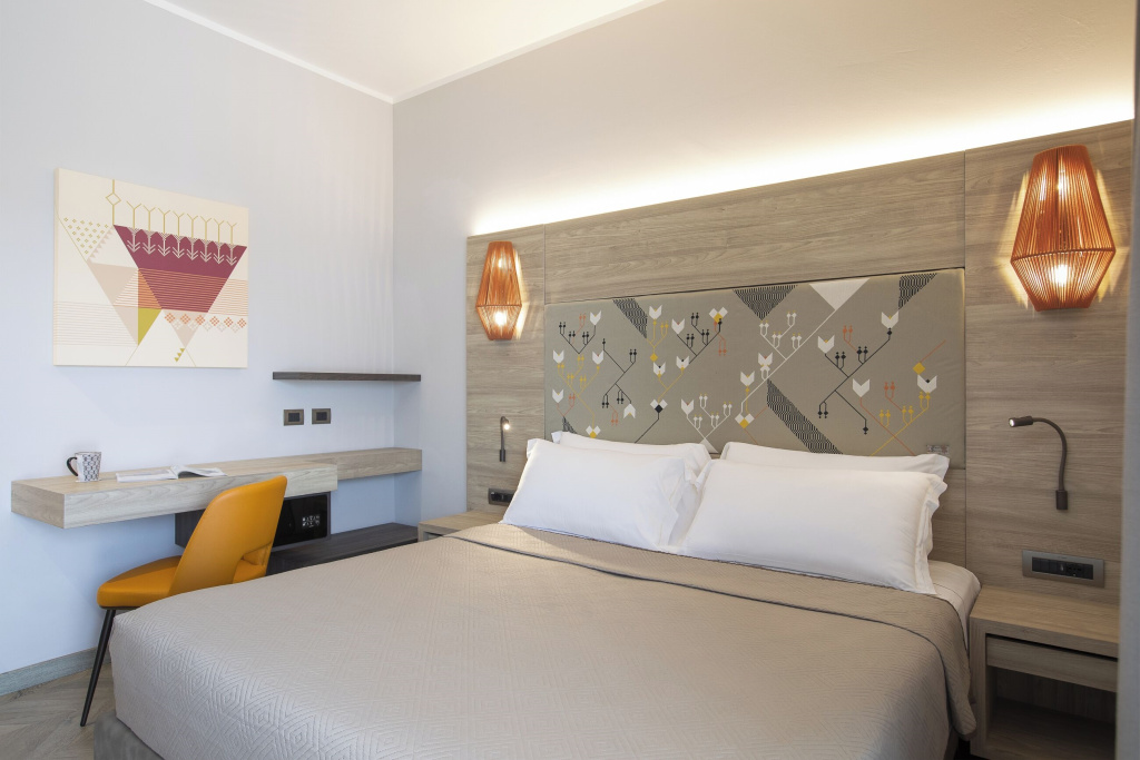 Prestige Double room (full double bed)