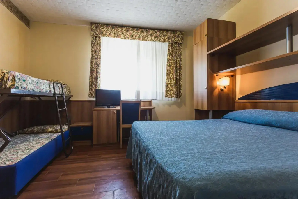Phi Hotel Ambra - Chambres