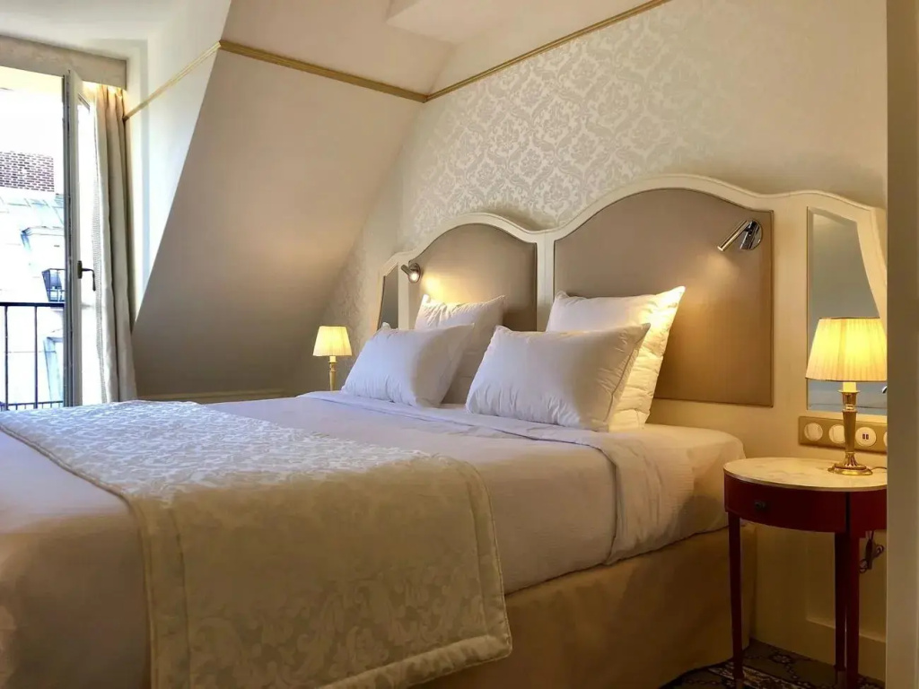 Double Junior Suite (twin beds)