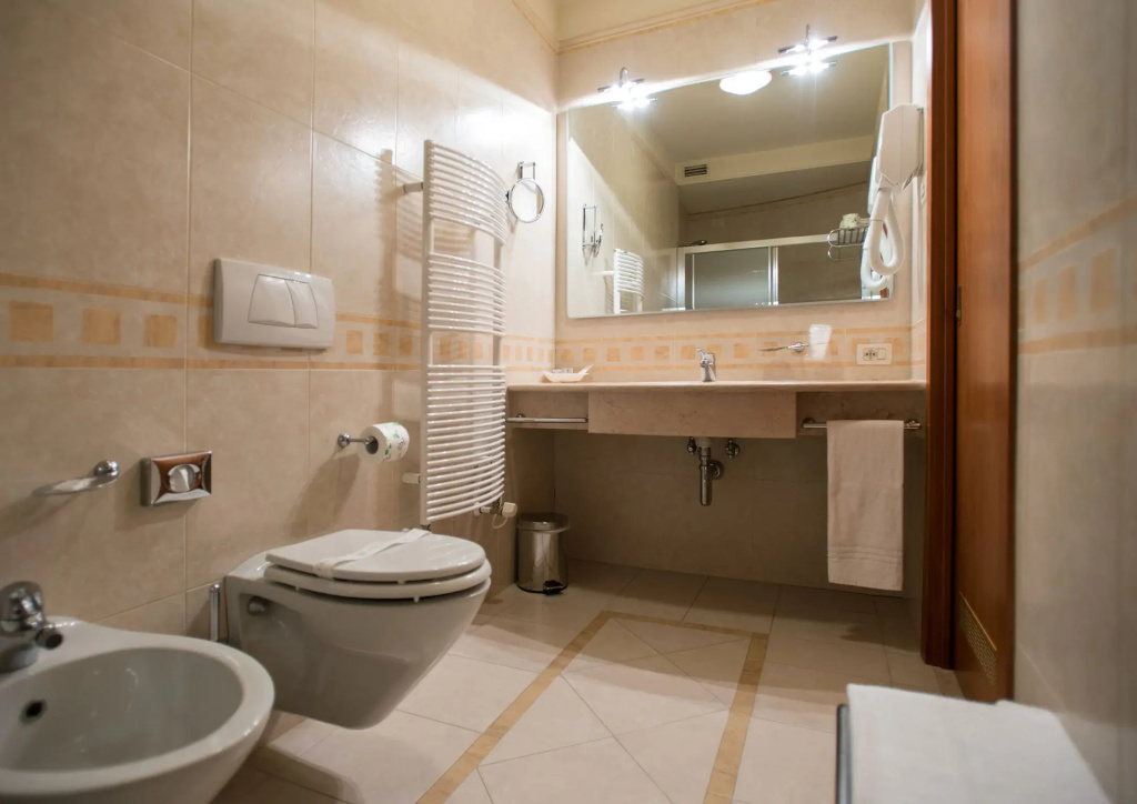 PHI Hotel Astoria - Chambres