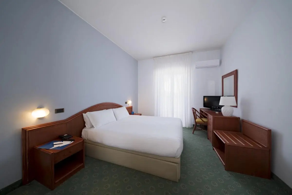 Economy Double room (full double bed)