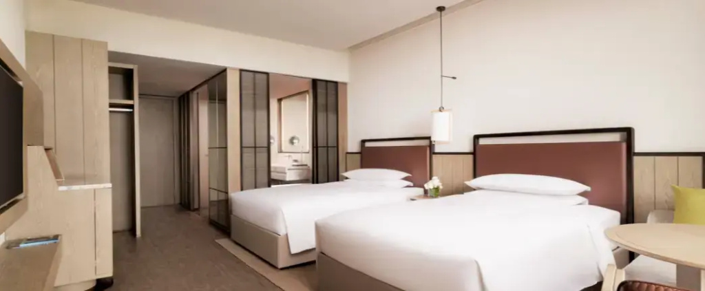 Double room with partial ocean view (twin beds)