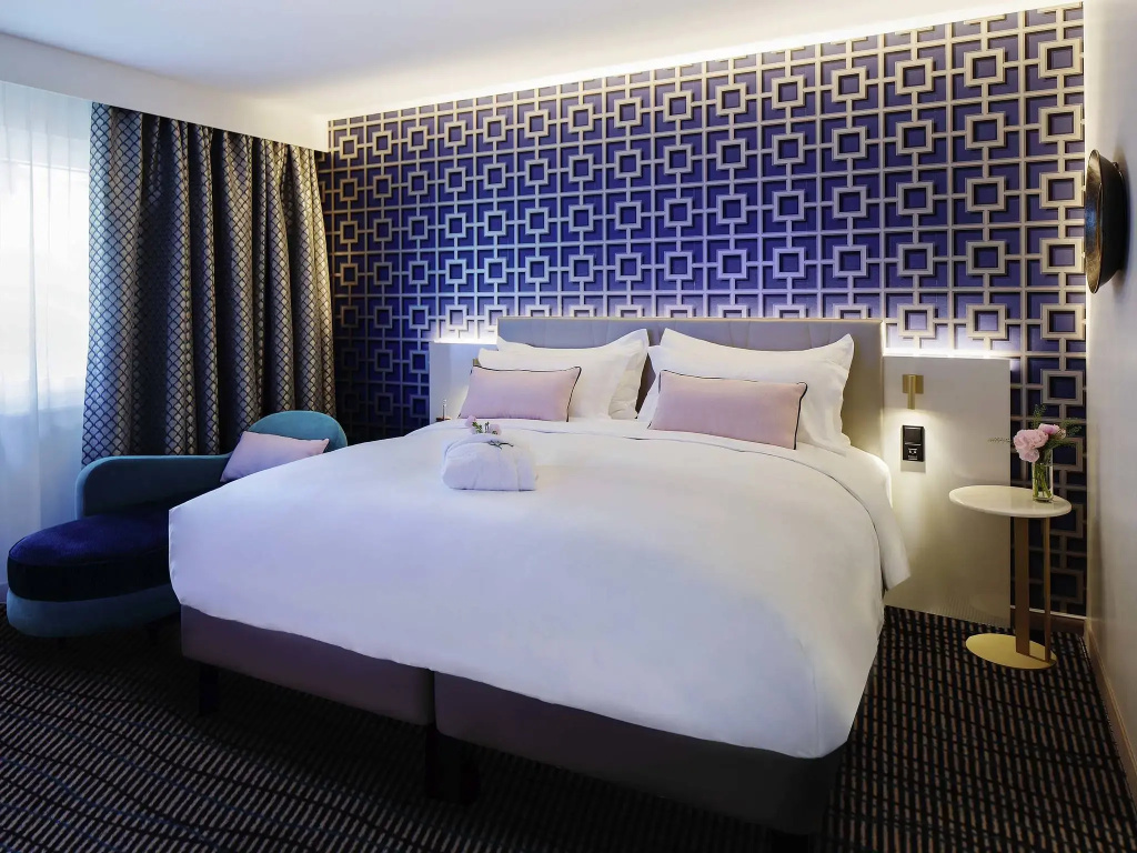 2 Double Suite (full double bed)