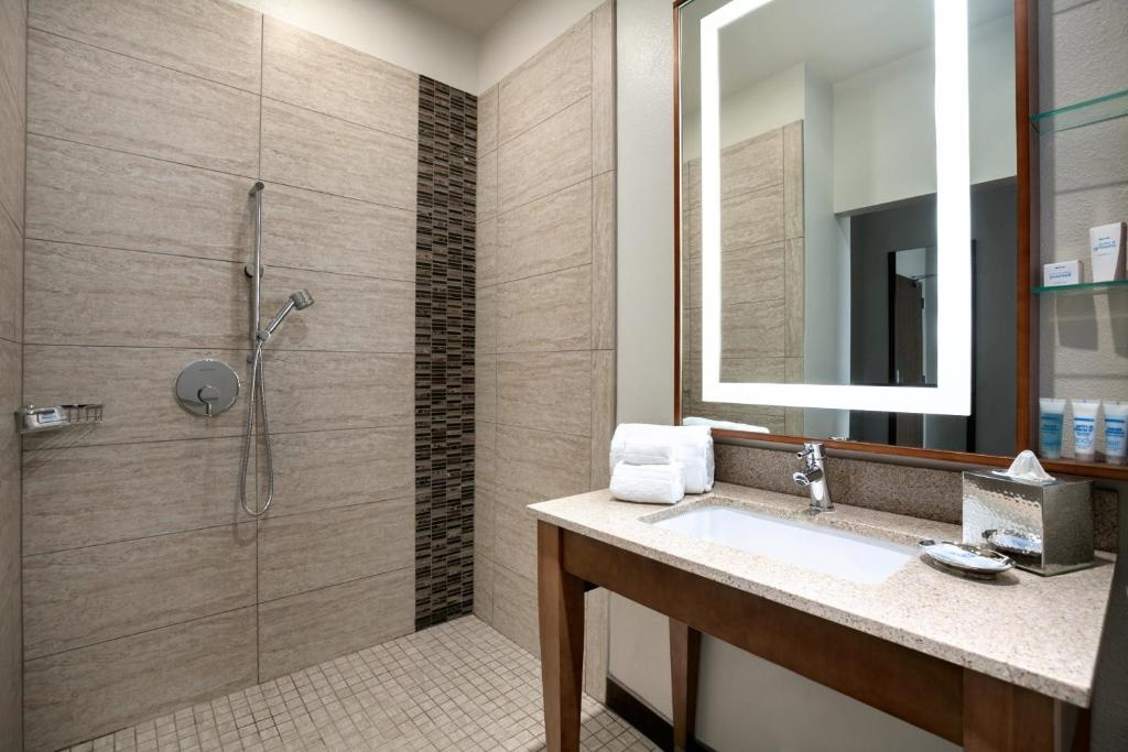 Sol Cypress San Antonio; Marriott Tribute Portfolio - Chambres