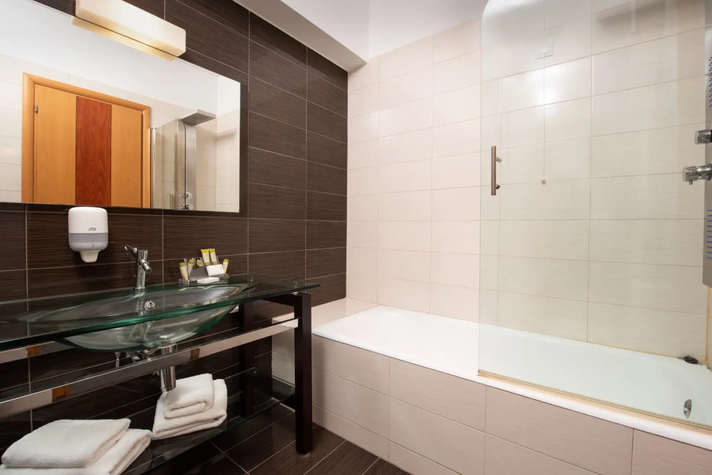 Heliotrope Hotels - Chambres