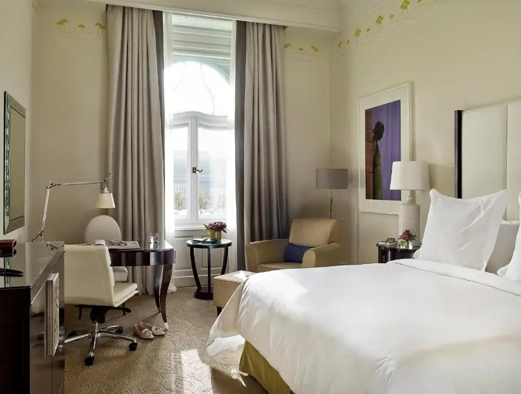 Four Seasons Hotel Gresham Palace Budapest — фото