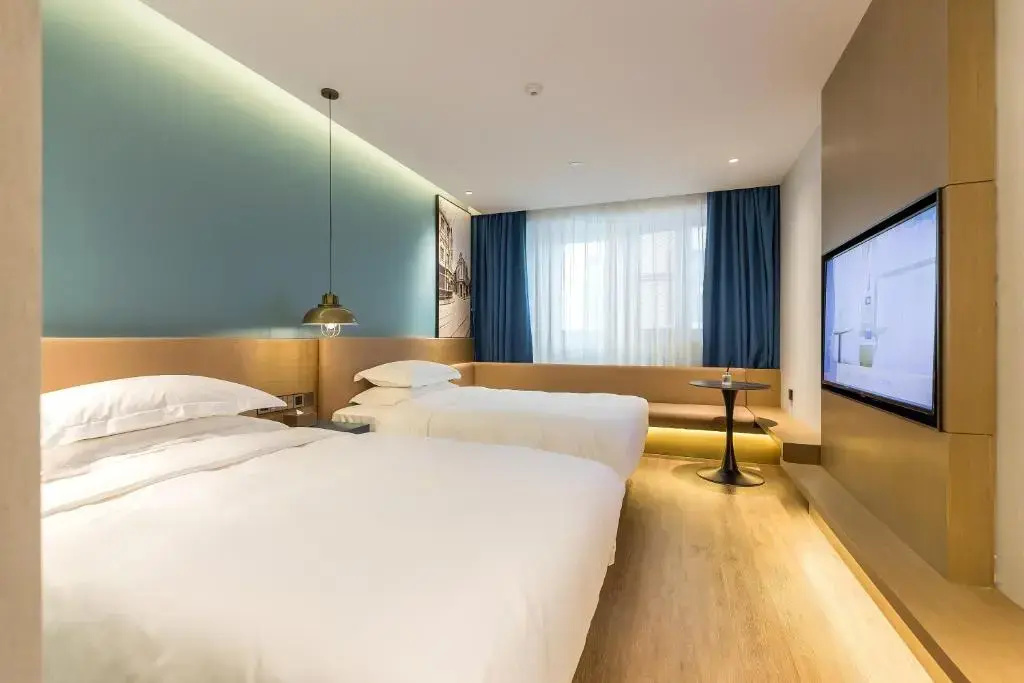 Jinglai Hotel (Shanghai Bund East Nanjing Road Pedestrian Street)