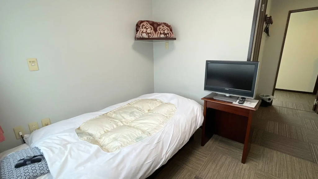 Western-style Single room