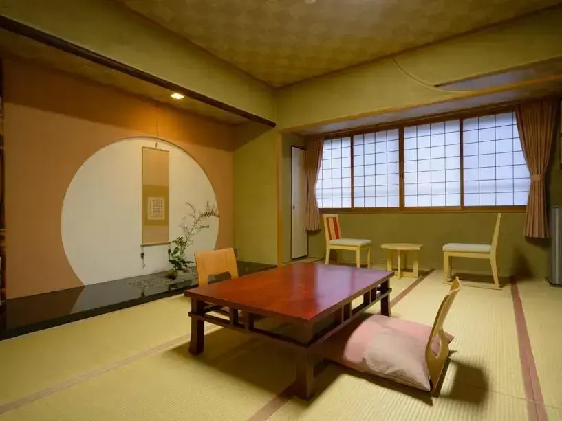 Superior with Japanese Cypress Bath room