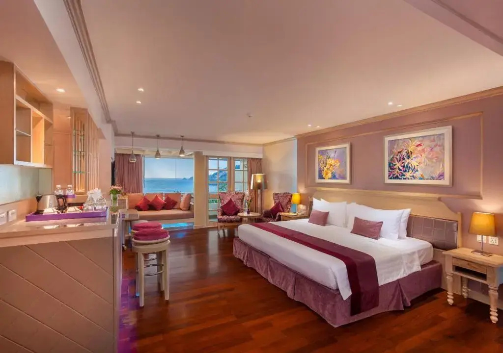 Diamond Cliff Resort & Spa, Patong Beach - Chambres