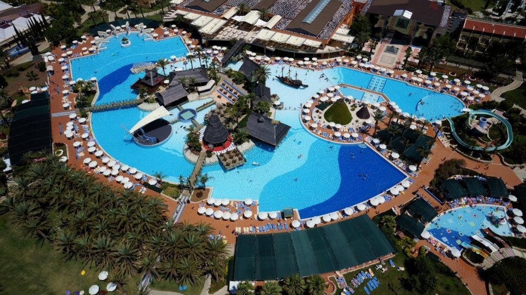 TT Hotels Pegasos World