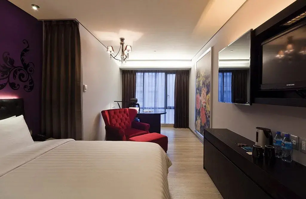 hotel photo