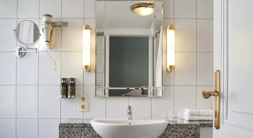 Hotel Monopol - Chambres