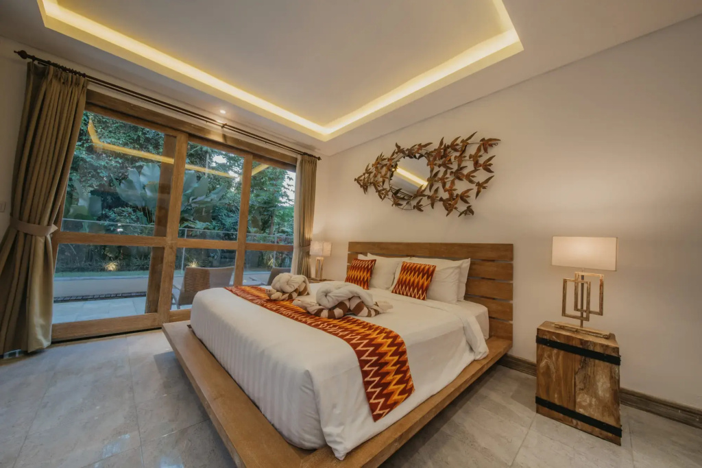 2 Bedrooms Santana Superior Villa